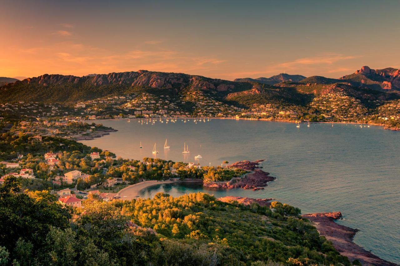 Agay Cap Esterel Village Allee Fleurs - F2 Clim Vue Golf Et Mer - Grande Terrasse Plein Sud Saint-Raphaël Eksteriør bilde