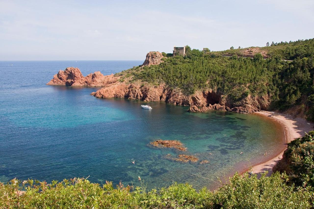 Agay Cap Esterel Village Allee Fleurs - F2 Clim Vue Golf Et Mer - Grande Terrasse Plein Sud Saint-Raphaël Eksteriør bilde
