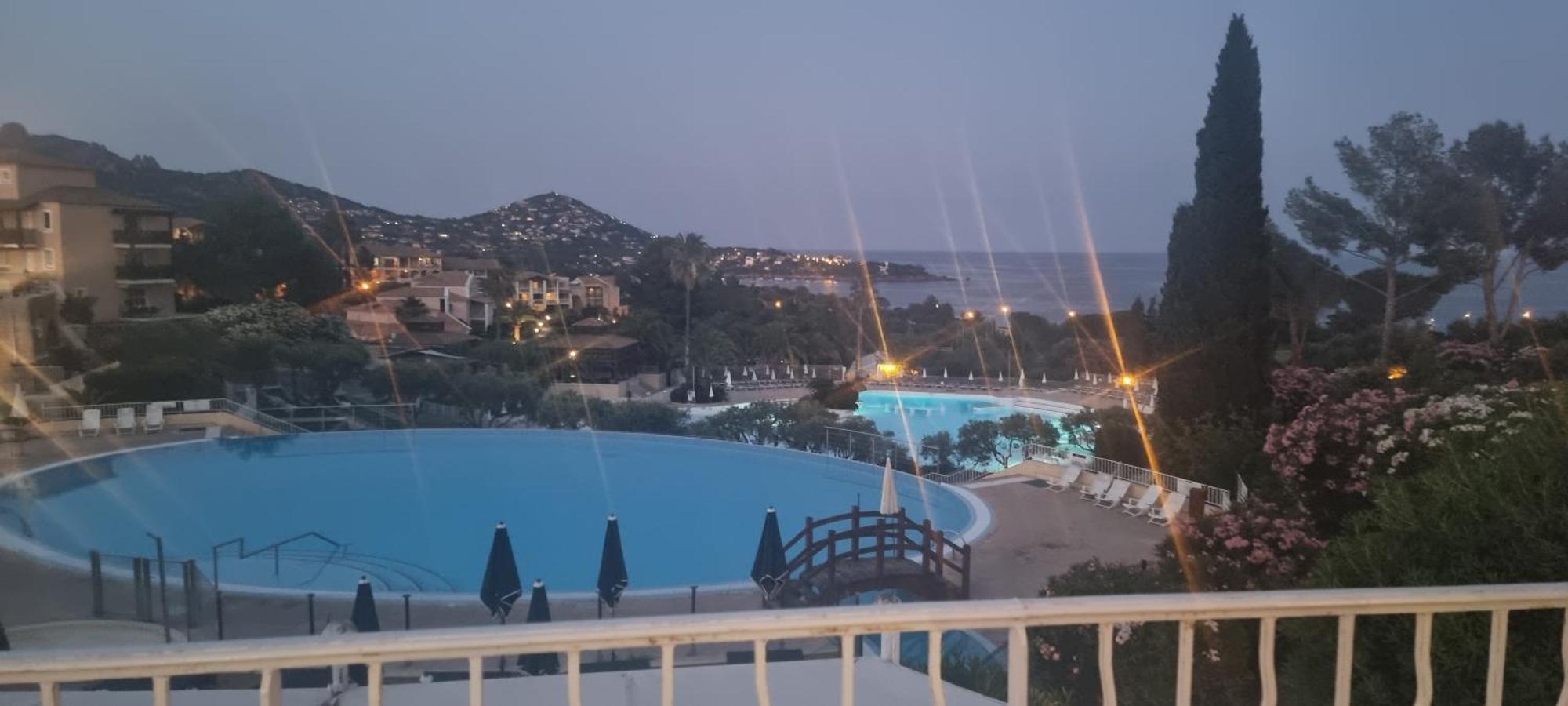 Agay Cap Esterel Village Allee Fleurs - F2 Clim Vue Golf Et Mer - Grande Terrasse Plein Sud Saint-Raphaël Eksteriør bilde
