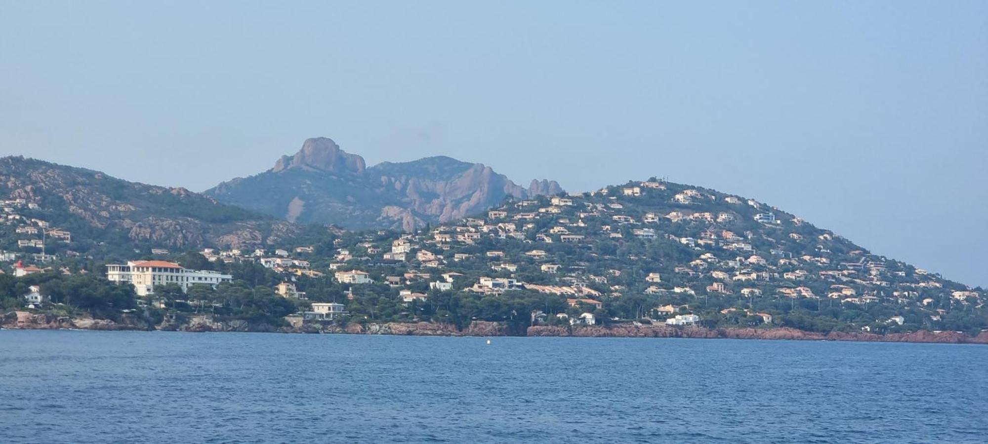 Agay Cap Esterel Village Allee Fleurs - F2 Clim Vue Golf Et Mer - Grande Terrasse Plein Sud Saint-Raphaël Eksteriør bilde