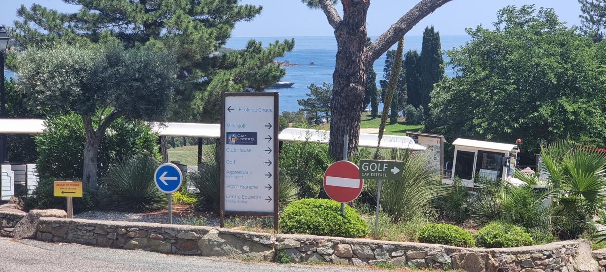 Agay Cap Esterel Village Allee Fleurs - F2 Clim Vue Golf Et Mer - Grande Terrasse Plein Sud Saint-Raphaël Eksteriør bilde