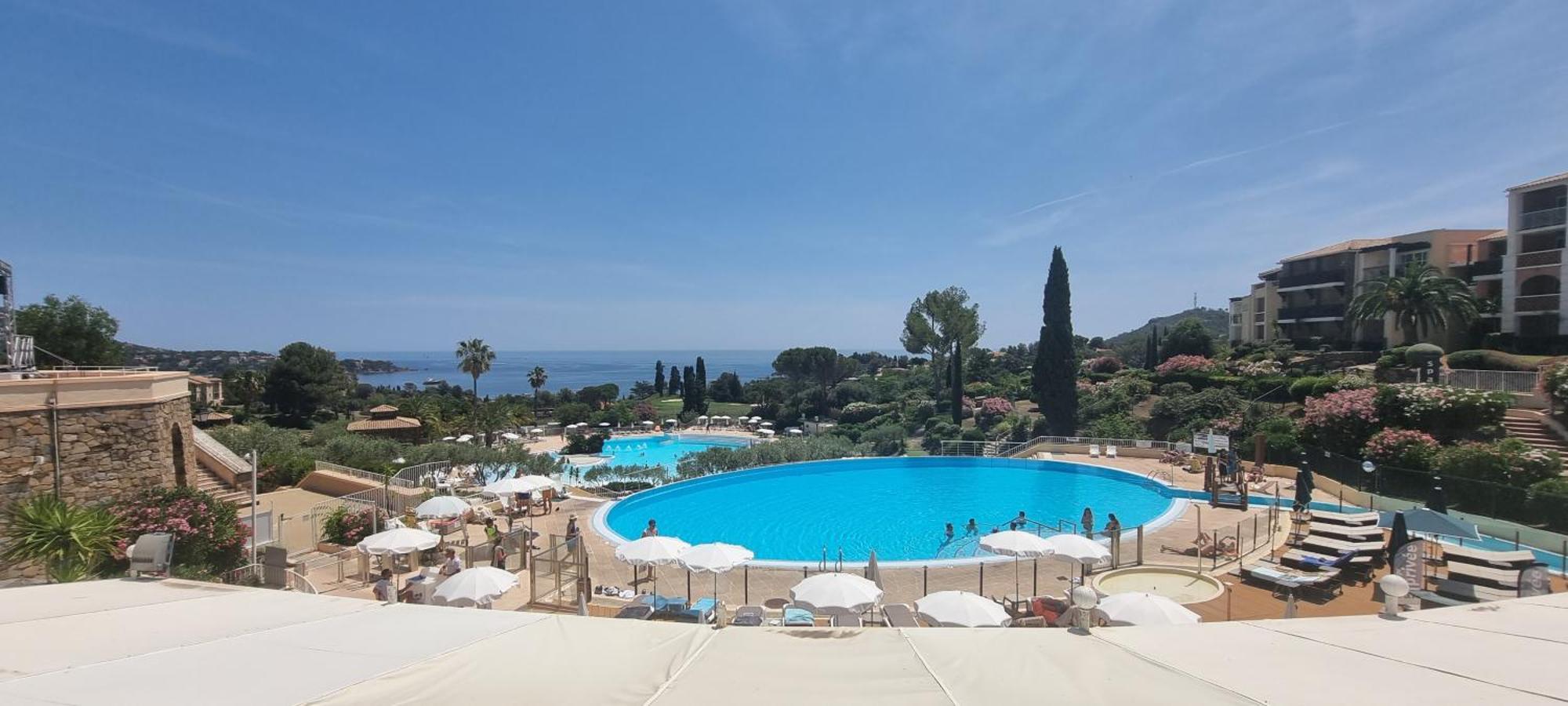Agay Cap Esterel Village Allee Fleurs - F2 Clim Vue Golf Et Mer - Grande Terrasse Plein Sud Saint-Raphaël Eksteriør bilde