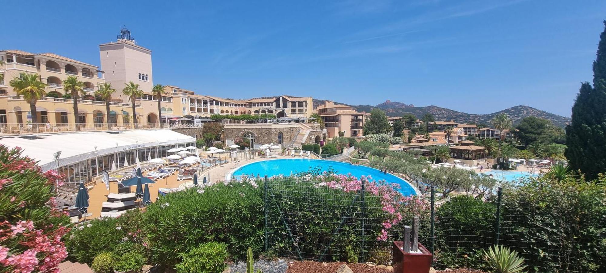 Agay Cap Esterel Village Allee Fleurs - F2 Clim Vue Golf Et Mer - Grande Terrasse Plein Sud Saint-Raphaël Eksteriør bilde